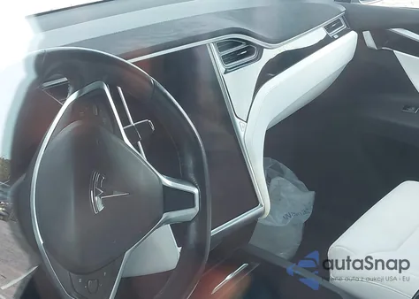 2017 Tesla Model X 100D/75D/90D from USA, damaged, VIN 5YJXCDE21HF055836